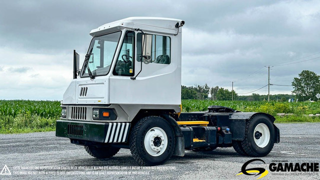 2016 KALMAR OTTAWA T2 4X2 YARD SPOTTER in Heavy Trucks in Chilliwack - Image 2