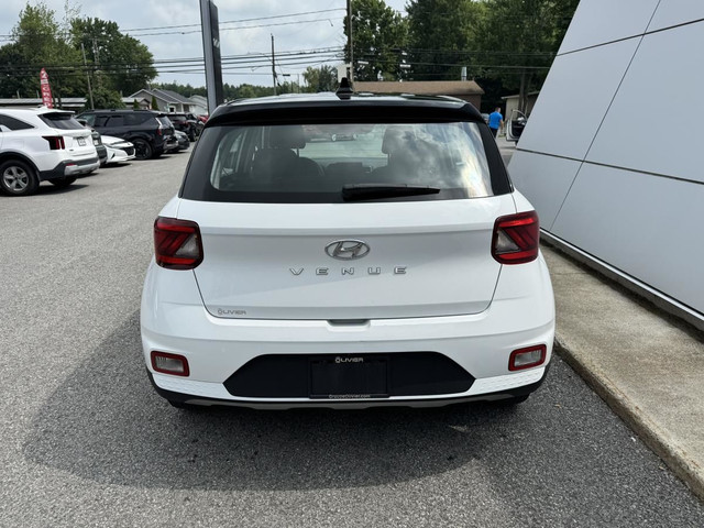Hyundai Venue Essential Auto Tissu Sièges Chauffant Caméra Recul in Cars & Trucks in Trois-Rivières - Image 4