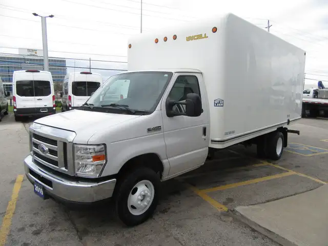2019 Ford E-450 16FT CUBE VAN ROLLOUT RAMP in Cars & Trucks in Oakville / Halton Region - Image 7