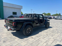 2023 Jeep Gladiator Mojave 4x4 with the 3.6L V6, automatic transmission, and only 44,003kms! Clean h... (image 4)