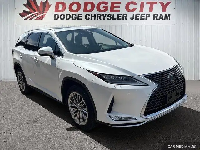 2022 Lexus RX RX 350L in Cars & Trucks in Saskatoon - Image 9