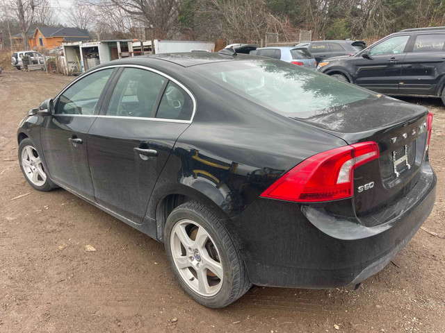 2012 Volvo S60 Base in Cars & Trucks in Barrie - Image 4