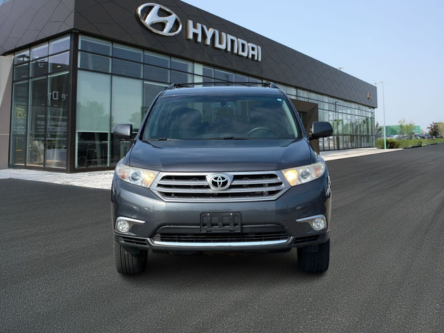 2013 Toyota Highlander Limited in Cars & Trucks in Oshawa / Durham Region - Image 2
