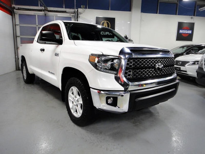  2020 Toyota Tundra 4X4,ONE OWNER,NO ACCIDENT CREW CAB