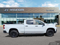 Unleash the power of the 2022 Chevrolet Silverado 1500 LTD Custom Trail Boss. This robust crew cab p... (image 5)