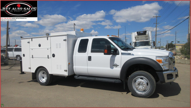 2014 Ford F-550 XLT EXTENDED CAB SERVICE TRUCK in Cars & Trucks in Edmonton - Image 4
