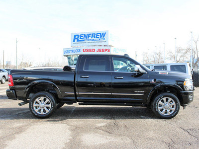 2022 Ram 2500 Limited Crew Cab 4x4, Heated/Cooled Leather