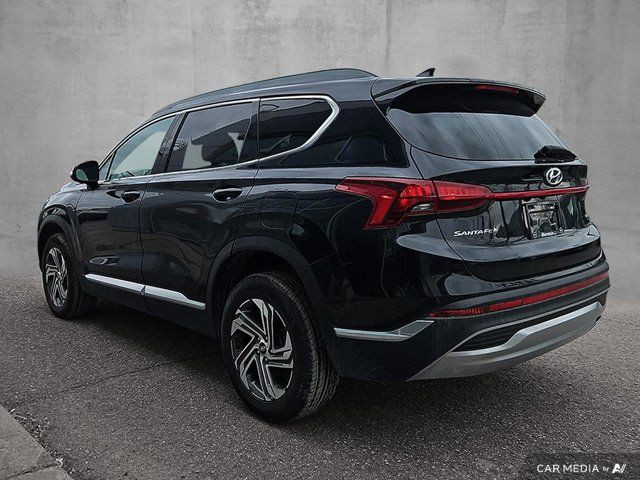 2022 Hyundai Santa Fe Preferred in Cars & Trucks in Ottawa - Image 2