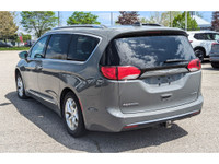 2020 Chrysler Pacifica Limited Leather | One Owner | Panoramic sunroof | 7 Seater Leather **MARKET V... (image 4)