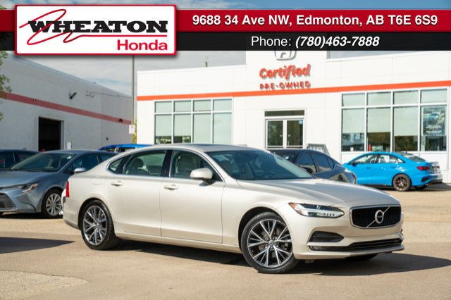 2018 Volvo S90 Momentum in Cars & Trucks in Edmonton