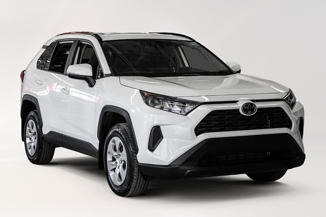 2020 Toyota RAV4 LE | AWD | BLUETOOTH | CAMERA | CARPLAY | * 1 P in Cars & Trucks in City of Montréal - Image 4