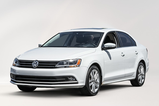 2016 Volkswagen Jetta Sedan Highline | Toit ouvrant | Cuir | Pus in Cars & Trucks in Longueuil / South Shore