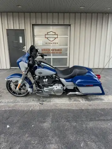 2023 Harley-Davidson FLHXS - Street Glide Special in Sport Touring in Winnipeg - Image 5