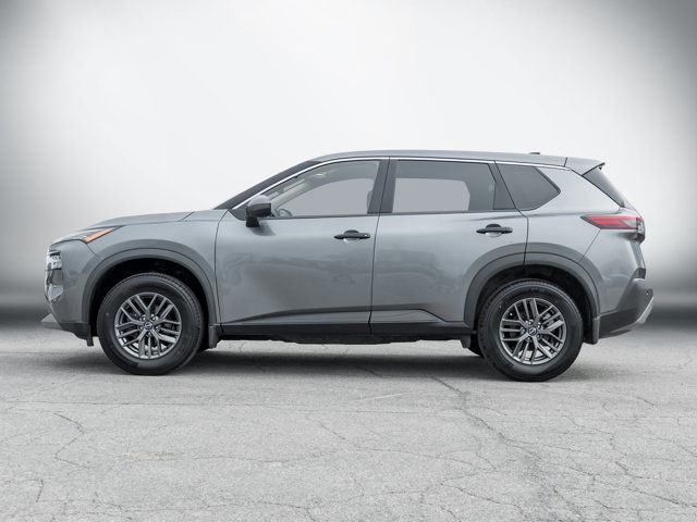 2023 Nissan Rogue S | Clean Carfax | One Owner | Heated Seats in Cars & Trucks in Hamilton - Image 3