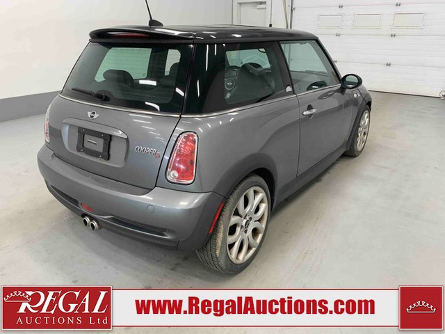 2006 MINI COOPER S in Cars & Trucks in Calgary - Image 4