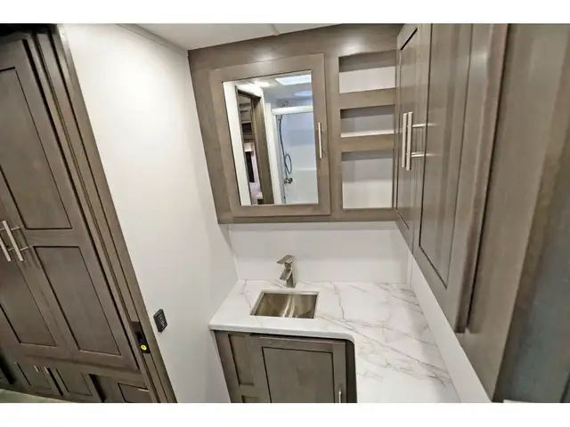 2025 Forest River Georgetown 5 Series Gt5 34H5 3 extensions 2025 in RVs & Motorhomes in Laval / North Shore - Image 31