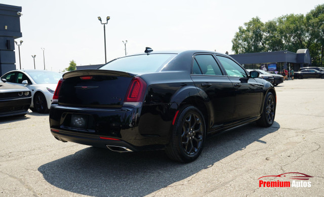 2023 Chrysler 300 300S AWD in Cars & Trucks in Oakville / Halton Region - Image 4