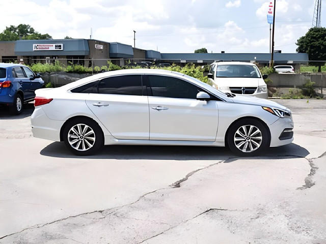 2016 Hyundai Sonata Sport Tech NAV LEATHER PANOROOF WE FINANCE A in Cars & Trucks in London - Image 4