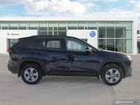 * CLEAN CARFAX * ONE OWNER * Low Mileage * Hybrid w/ EV Mode * Fuel Efficiency: City 5.8 L/100km * A... (image 5)