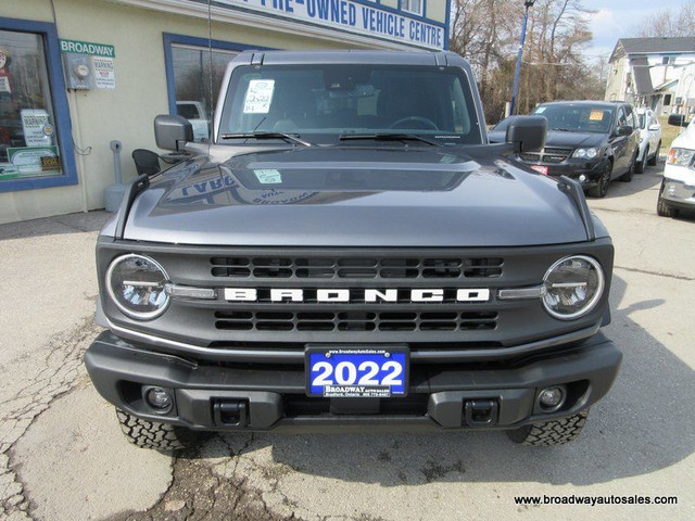  2022 Ford Bronco LIKE NEW BLACK-DIAMOND-MODEL 5 PASSENGER 2.3L  in Cars & Trucks in Markham / York Region - Image 4