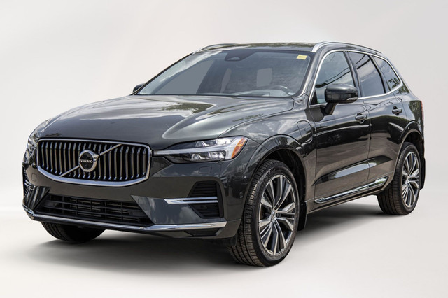 2022 Volvo XC60 in Cars & Trucks in City of Montréal
