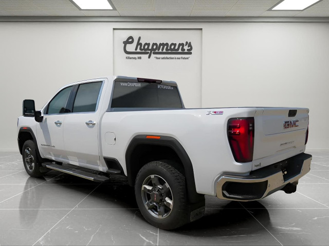 2025 GMC Sierra 2500HD SLT HD Surround Vision, Heated Steerin... in Cars & Trucks in Brandon - Image 3