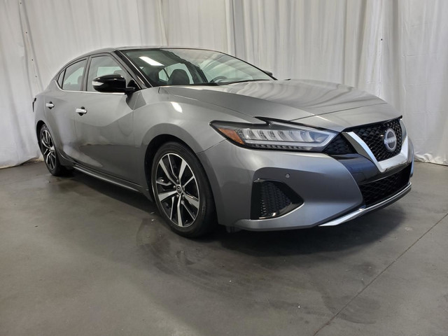 2023 Nissan Maxima SL FWD Toit Ouvrant Sièges en Cuir Sièges Cha in Cars & Trucks in Bathurst