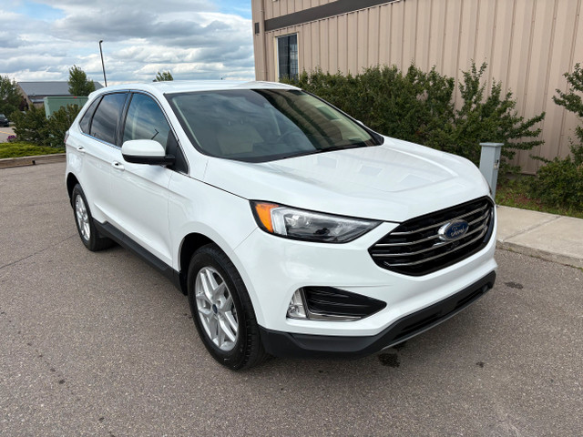 2022 Ford Edge SEL AWD only 23.055km in Cars & Trucks in Calgary - Image 2