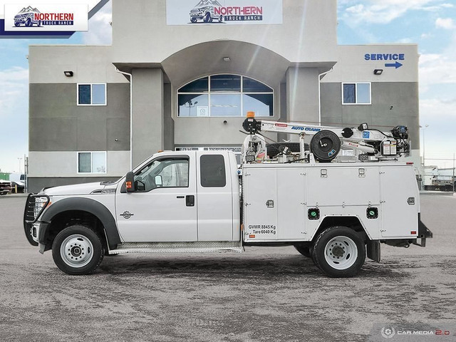 2012 Ford F-550 Chassis XLT SERVICE TRUCK / MECHANICS BOX 4X4... in Farming Equipment in Edmonton - Image 3
