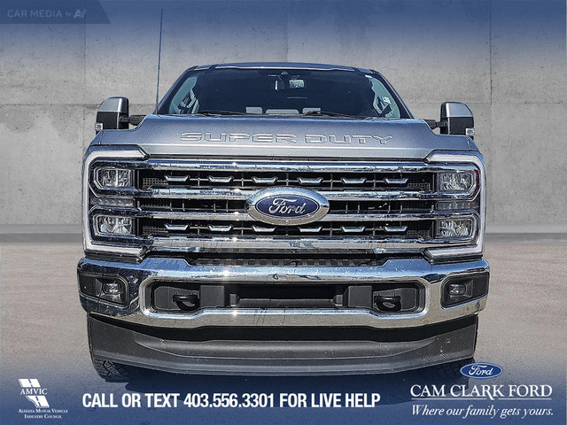 2023 Ford F-350 Lariat CLEAN ONE OWNER CARFAX, 8FT BOX, MOONR... in Cars & Trucks in Red Deer - Image 2