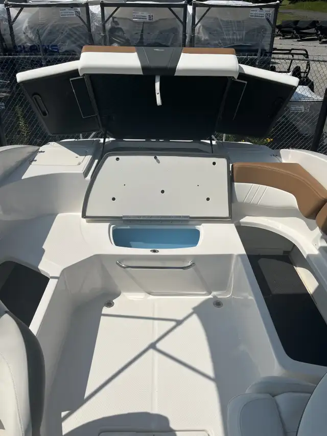 2024 Chaparral SSi23 SPORT in Powerboats & Motorboats in Kawartha Lakes - Image 11