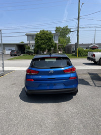 This ONE OWNER 2018 Hyundai Elantra GT GLS is a stylish and reliable hatchback that's perfect for yo... (image 1)