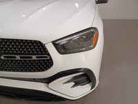 Turbocharged,All Wheel Drive,ABS,Temporary Spare Tire,Aluminum Wheels,Tires - Rear Performance,Power... (image 4)