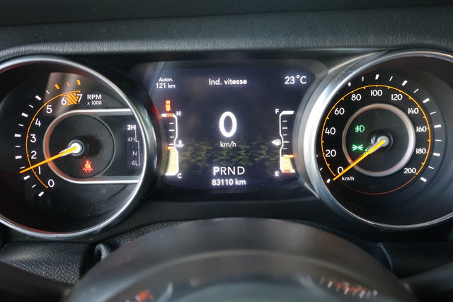 2020 Jeep Wrangler Unlimited Sahara 2.0L CERTIFIÉ  TOIT RETRACTA in Cars & Trucks in City of Montréal - Image 4