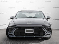This Hyundai Sonata has a trusty Intercooled Turbo Regular Unleaded I-4 2.5 L/152 engine powering th... (image 1)