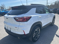 1 owner. No reported accidents. RS Edition. Equipped with power seat, heated seats, remote start, he... (image 6)