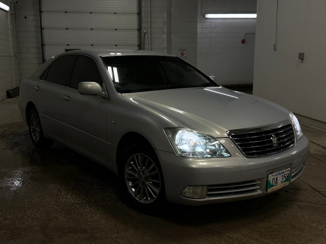 2005 Toyota Other Toyota Crown Royal Saloon i-four in Cars & Trucks in Winnipeg