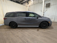 *Price includes: Block heater, Air Conditioning, Tire Tax, Premium Ceramic Coating, Rust Inhibitor,... (image 7)