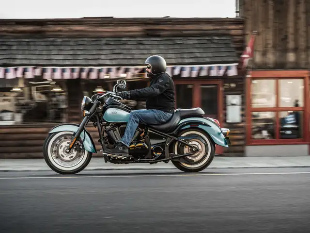 2025 KAWASAKI VULCAN 900 CLASSIC in Street, Cruisers & Choppers in Fredericton - Image 11