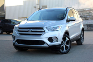 2018 Ford Escape SEL - AWD - CARPLAY/ ANDROID AUTO - LOCAL VEHICLE - ACCIDENT FREE