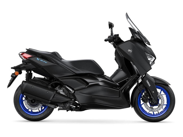 2024 Yamaha XMAX 300 *A partir de 2.99% dans Scooters et minimotos  à Lévis
