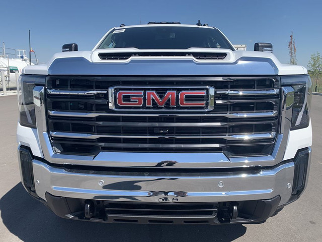 2025 GMC Sierra 2500HD SLE in Cars & Trucks in Calgary - Image 2