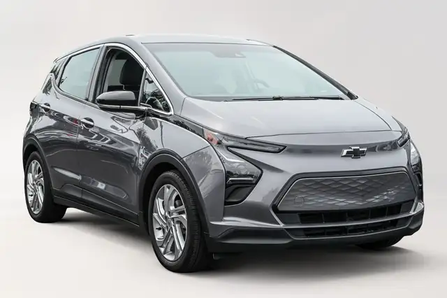 2023 Chevrolet Bolt EV 1LT * Carplay * Sieges Chauffant et Elect in Cars & Trucks in City of Montréal - Image 4