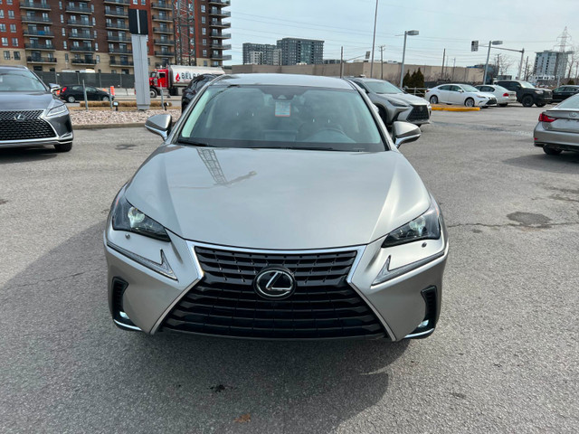 2020 Lexus NX 300 SIGNATURE / CAMERA / CUIR / BLUETOOTH 1 PROPRI in Cars & Trucks in Laval / North Shore - Image 4