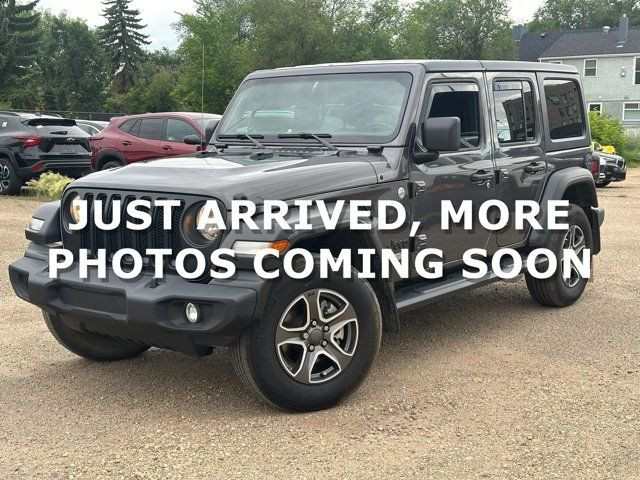 2021 Jeep Wrangler Unlimited Sport 3.6L Auto Apple CarPlay in Cars & Trucks in Edmonton