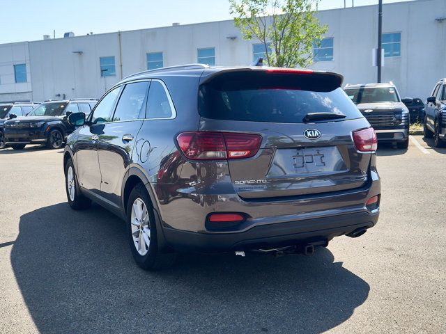 2019 Kia Sorento LX | Awd | Backup Cam | Carplay | Android Auto in Cars & Trucks in Edmonton - Image 3