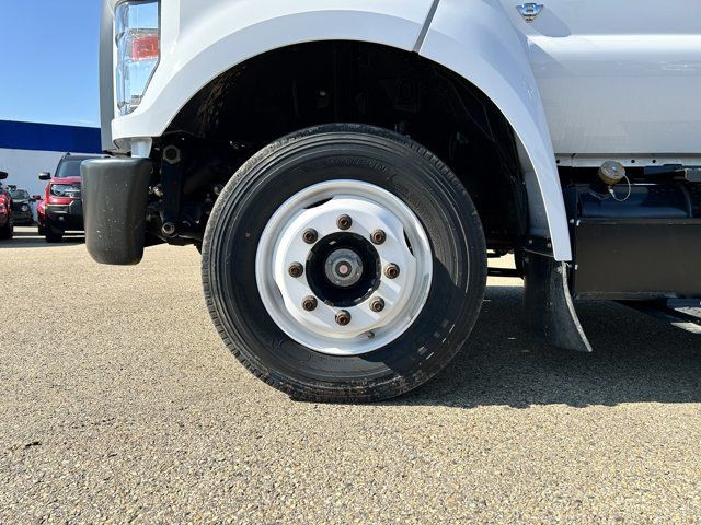 2024 FORD F650 Pro Loader | Crew Cab in Cars & Trucks in Edmonton - Image 2