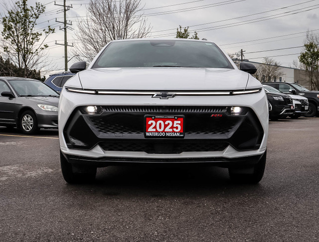 2025 Chevrolet Equinox EV RS FWD GM-estimated 513 km !!! NO ACCI in Cars & Trucks in Kitchener / Waterloo - Image 2