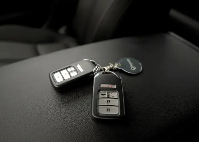 2020 Honda Accord Hybrid Base, Apple Carplay, Backup Camera, All in Cars & Trucks in Mississauga / Peel Region - Image 35