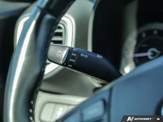 2022 Hyundai Venue Preferred | No Accidents | Apple CarPlay in Cars & Trucks in Calgary - Image 21